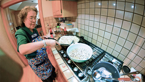 Clarissa Wei's grandmother prep work to make traditional Chinese Zongzi